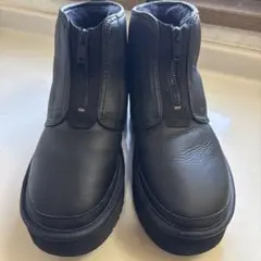 未使用 UGG ニューメルプラットフォーム ブラック ムートンブーツ 厚底ブーツ UGG Australia（アグオーストラリア） ブーツ UGG W NEUMEL PLATFORM