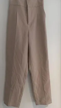 ベージュ レースアップ バックデザイン スラックス