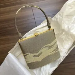 Item thumbnail for item e48e5a19-03cb-4bfe-a5f1-a34e56b6c1f5