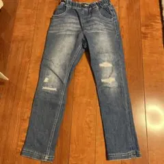 ブリーズ　スキニーストレッチパンツ130サイズ