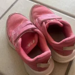 adidas ピンク スニーカー　19cm