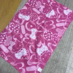 新品未使用　Hello Kitty ブランケット キティ