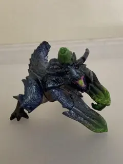 怪獣フィギュア
