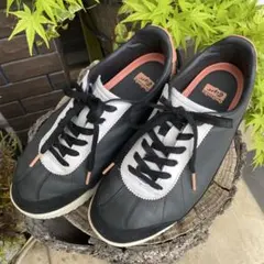 Onitsuka Tiger MOLLETY 厚底スニーカー 25cm