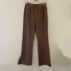 ニコアンド マルチストレッチ サイドスリットパンツ