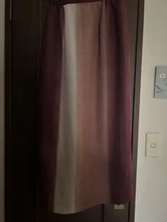 グラデーション タイトスカート ボルドー系のサムネイル