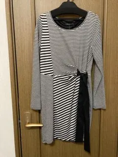 新品タグ付き クイーンズコート　ワンピース