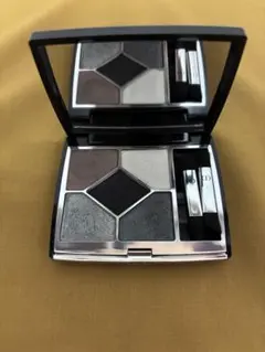 ディオール　アイシャドウ　079