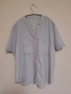 THE SHOP TK 半袖シャツ Vネックのサムネイル