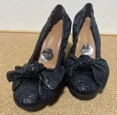 ras リボンパンプス　ハイヒール　サイズ表記36　ヒールに一部キズあり　中古のサムネイル