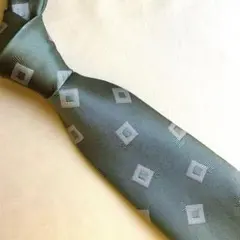 ネクタイ 緑