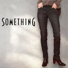 SOMETHING BODYFIRE スキニーデニムパンツ　ブラック　24