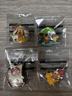 ディズニーピンバッジ 4個セット
