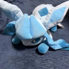 ポケモン　グレイシア　ぬいぐるみ　おひるね