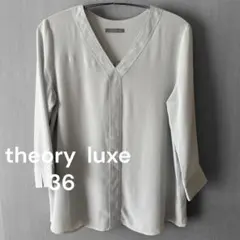 theory luxe Vネック 半袖 カットソー ホワイト ゆったり 美品 - メルカリ