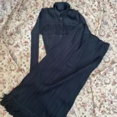 美品✨ISSEY MIYAKE アンサンブル プリーツ セットアップ メルカリ