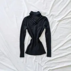 綺麗めコーデ デコルテクロス リブ編み 長袖ニット ハイネック ブラック 古着