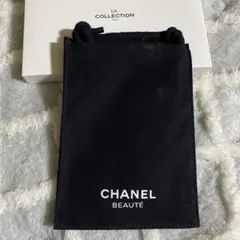 CHANEL BEAUTE ブラックポーチ