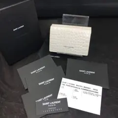 SAINT LAURENT PARIS YSL ミニ コンパクト折り財布のサムネイル