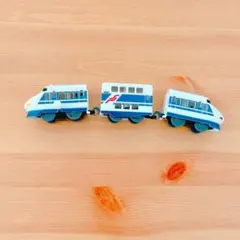 カプセルプラレール　新幹線