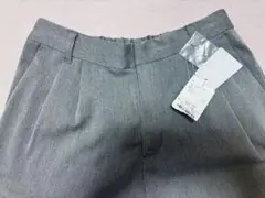 earth タグ付き パンツ　グレー Mサイズのサムネイル