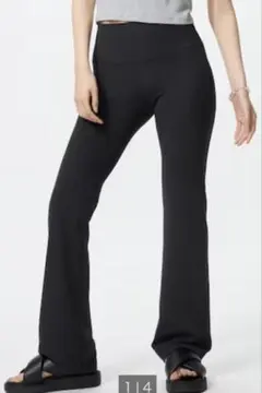 ユニクロ　エアリズムソフトリブフレアレギンス