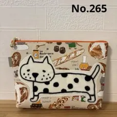 感謝価格　SALE 猫柄　16cmファスナーポーチ　人気　ハンドメイド