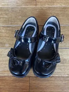 フォーマルシューズ　リボン付きストラップシューズ　16.5cm 17cm