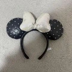 ディズニースタイルカチューシャ 黒耳 白リボンキルティング