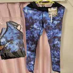 【新品】レディース　ヨガウェア 上下セット