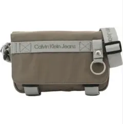 Calvin Klein Jeans カルバンクライン　ショルダーバッグ グレー