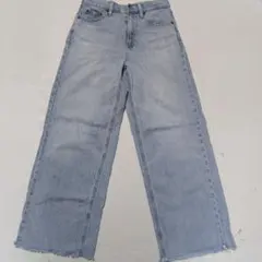 ユニクロC ライトブルー ワイドストレートデニム 24インチ