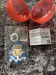 サンリオ ×ペコちゃんコラボ ガチャ　めじるしアクセサリー