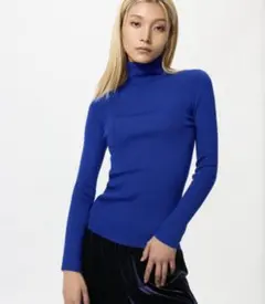 メリノリブタートルネックセーター　ユニクロ