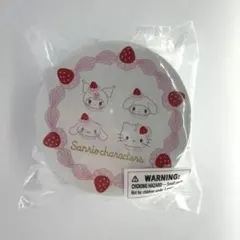 【即日発送】いちごホイップケーキデザインシリーズ　サンリオ缶ケース＆シールセット