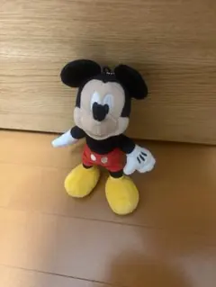 ミッキーマウス ぬいぐるみバッジ