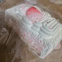 mokk 海外スクイーズ いちごケーキ