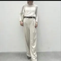 【タグ付き新品】UNIQLO ユニクロ タックワイドパンツ ナチュラル Mサイズ