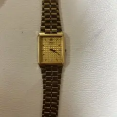 YVES SAINT LAURENT スクエア ゴールドカラー 腕時計 - メルカリ