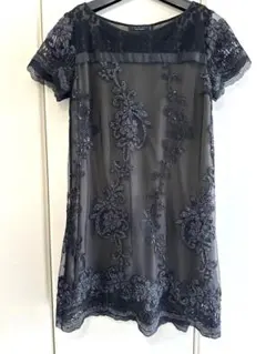 TWIN-SET SIMONA BARBIERI 総レース 刺繍 ワンピースのサムネイル