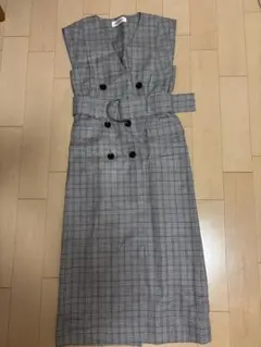 LUV BROWN ノースリーブチェックワンピース & 半袖リブトップス