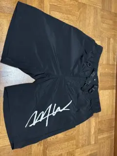 WTW ダブルティー　メンズ　黒ショートパンツ Mのサムネイル