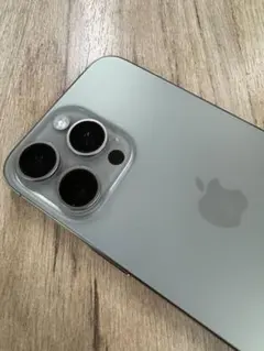 iPhone 15 pro max｜256GB バッテリー88% - メルカリ