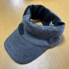 adidas グレー バイザー ニット