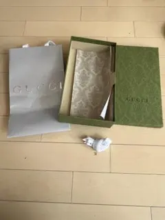 GUCCI ギフトボックス グリーン
