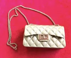 キルティング風　シャンパンゴールド　パーティーバッグ　　ミニショルダー　美品