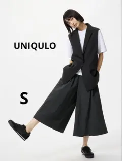 未使用 UNIQLO ナイロンキュロットのサムネイル
