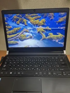 TOSHIBA 13インチ PC 7thGen Corei5/8GB