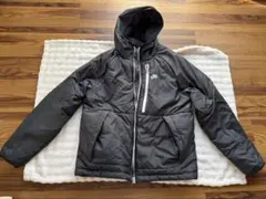 NIKE フード付きブラックダウンジャケット