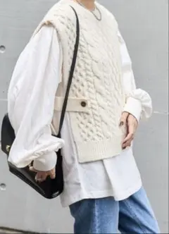 Item thumbnail for item c67f5ed5-4e81-4bea-8771-7d8fd4e1aff8